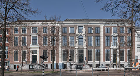 De drie stoepen
